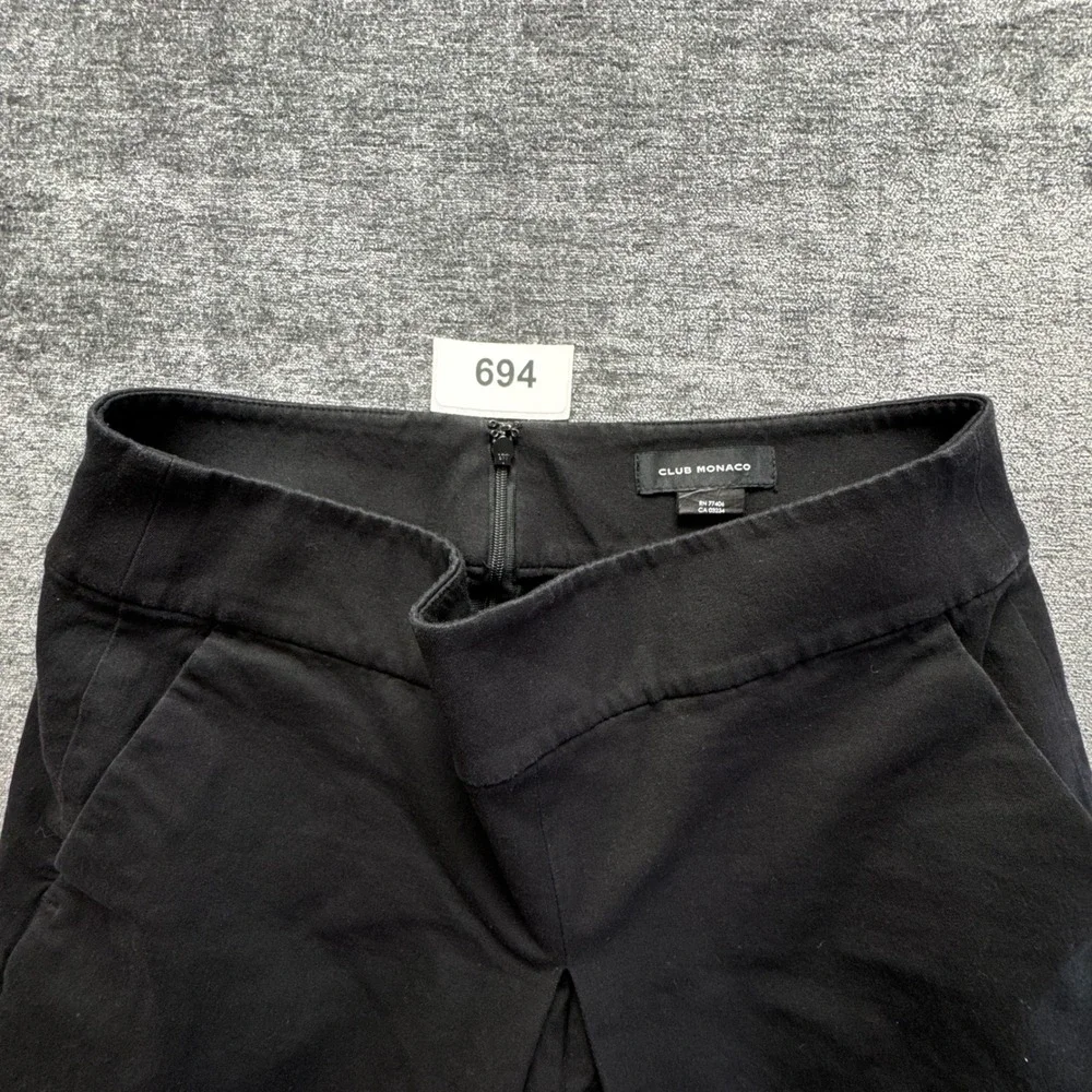 Club Monaco Tailored Pleated Shorts Womens 6 Black Cotton Blend Stretch Back Zip